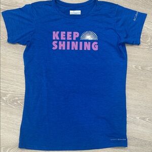 Columbia Blue Short Sleeve Tee with Pink and White Print